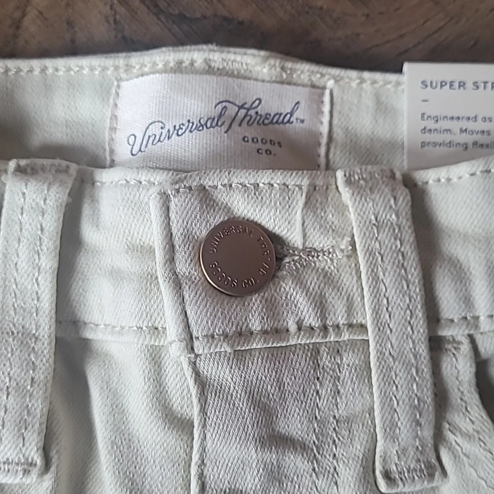Universal Thread Skinny Jeans, Size 00, Cream, Beige, Light Tan, Soft, Stretchy - Picture 5 of 7